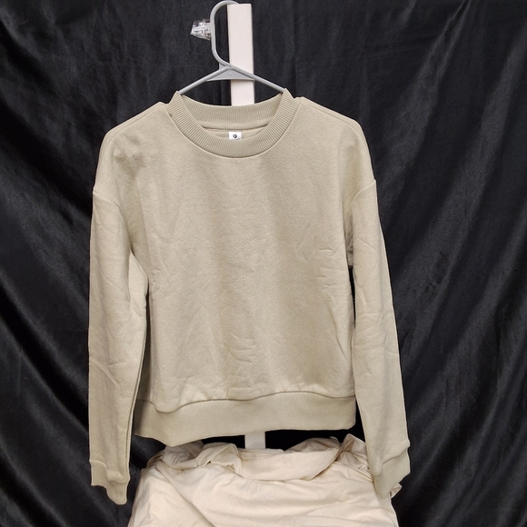 90 Degree By Reflex Cream Crew Neck Sweater with Ribbed Cuffs Brand New W/ Tags - Picture 8 of 10